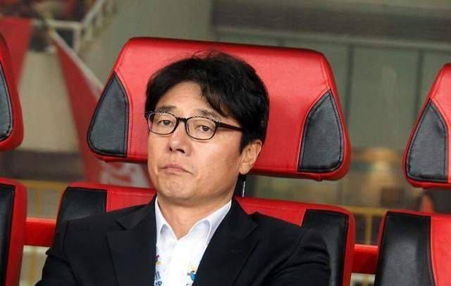 白丝初中生